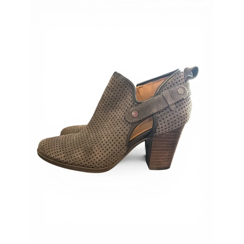 Franco Sarto Womens Olive Taupe Perforated‎ Suede Side Cutout Ankle Booties 6.5